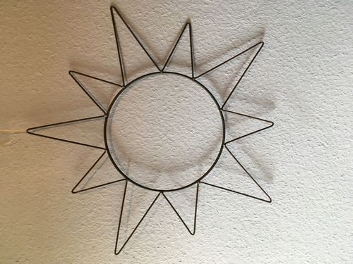 Sonne aus Metall - zum aufhängen